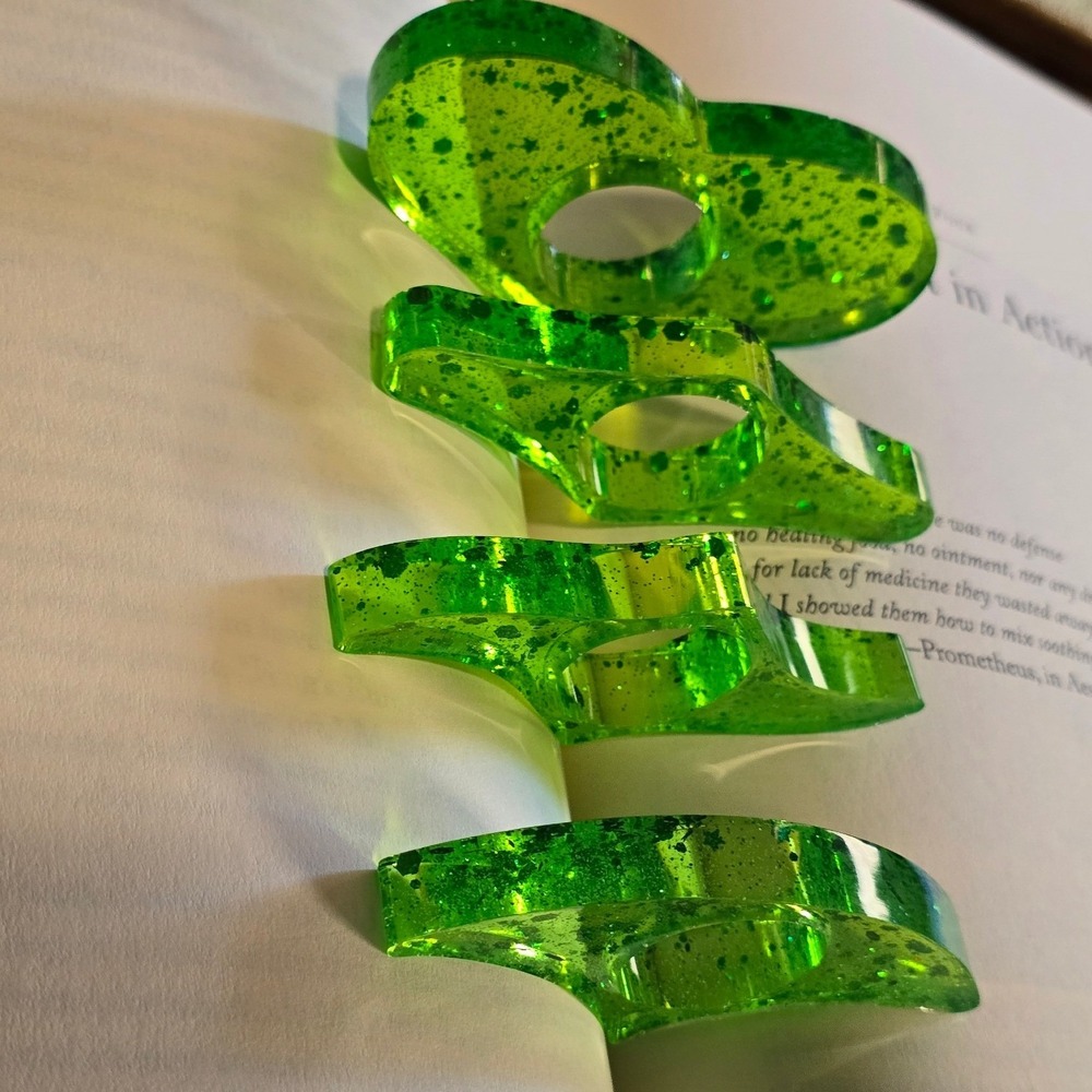 Set of 4 Handmade Resin Book Page Holder Rings Cottagecore Fairycore Reader Gift - Picture 3 of 6